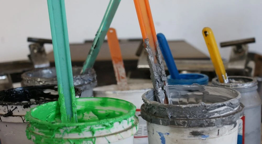 Todo lo que necesitas saber sobre las pinturas para suelos