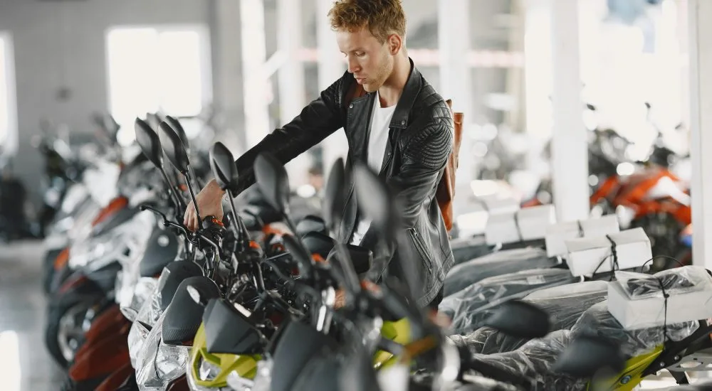 Barcelona sobre ruedas: Guía práctica para el alquiler motos